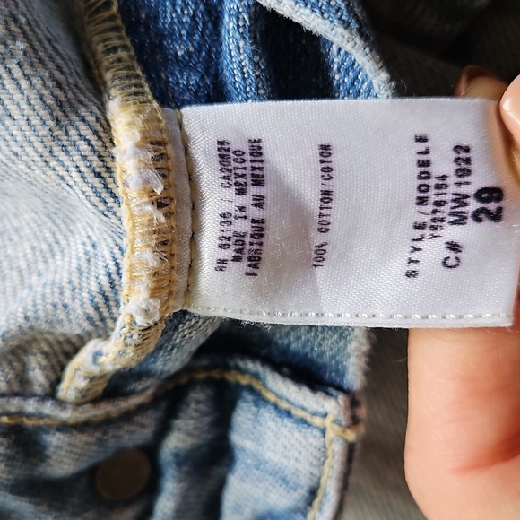 Guess Premium Distressed Embroidered Low Rise Flared Jeans Size 29 - Picture 9 of 15